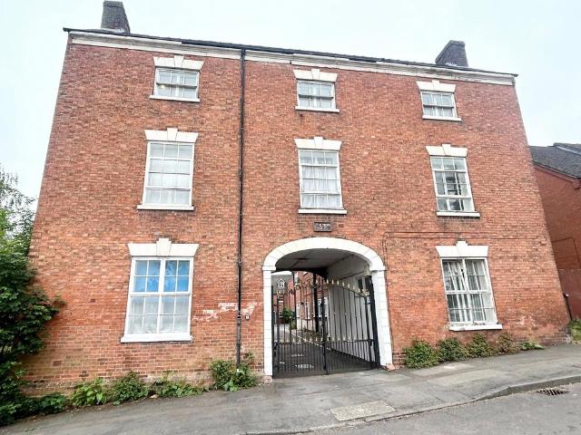 Flat for sale in Atherstone CP, Gun Hill