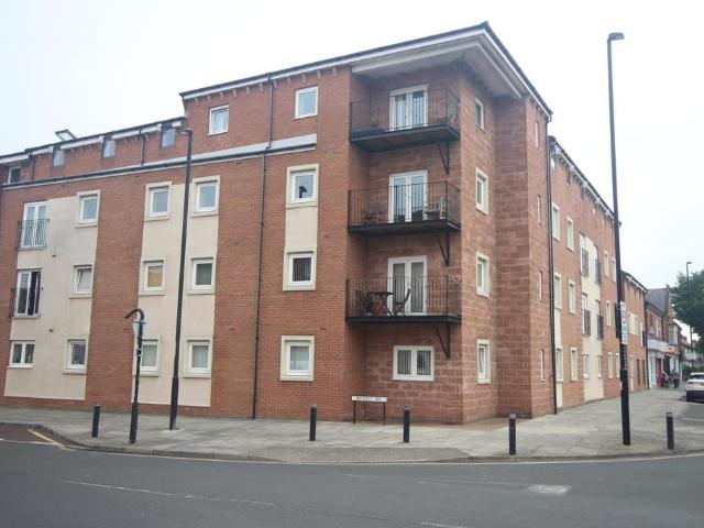 Flat for sale in Whitley Bay, North Tyneside