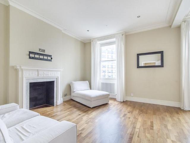 Flat for sale in Belgravia, Isle Of Man