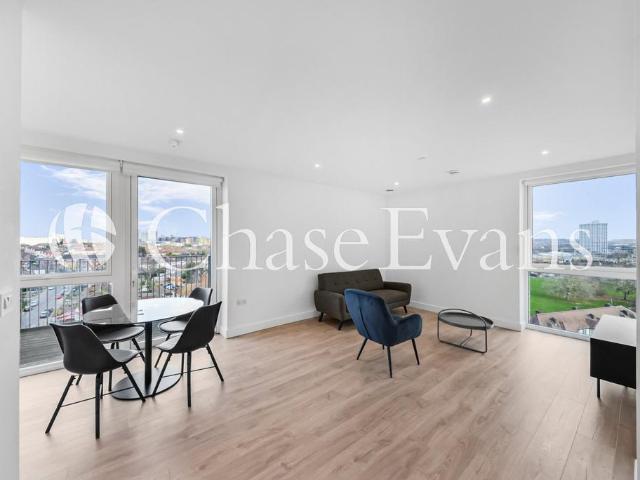 Flat for sale in Alperton, Greater London
