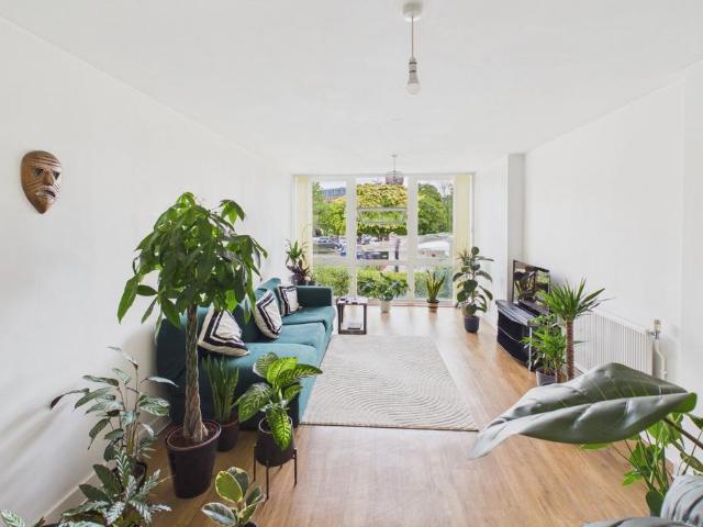 Flat for sale in Moulsham, Chelmsford
