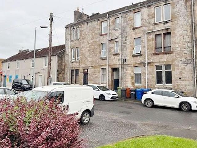 Flat for sale in Barleybank, Kirkintilloch