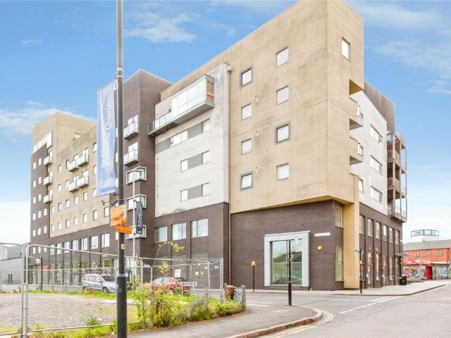 Flat for sale in St Matthew's, Old Wharf