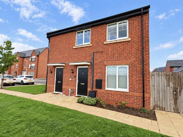 Flat for sale in Kings Moat Garden Village, Chester