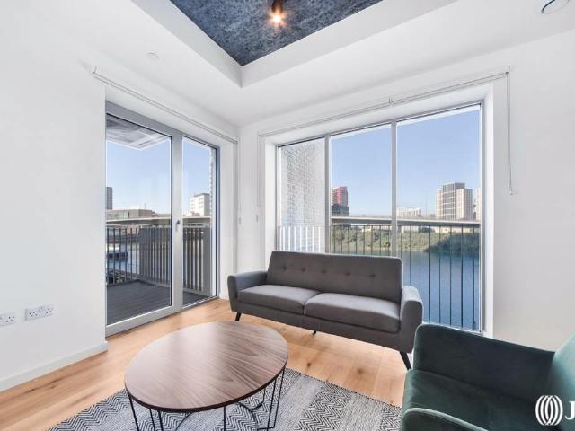 Flat for sale in Goodluck Hope, Cat Hill