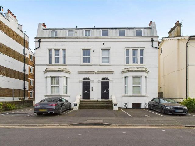 Flat for sale in Wallington, Isle Of Man