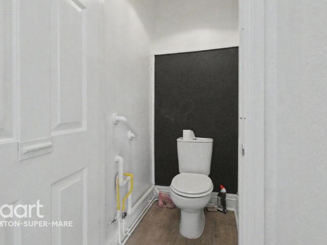 Flat for sale in Weston-super-mare, Isle Of Man
