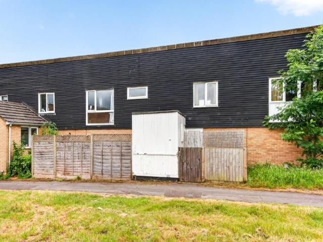 Flat for sale in Birch Hill, Bracknell