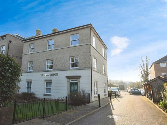 Flat for sale in Moulsham, Chelmsford