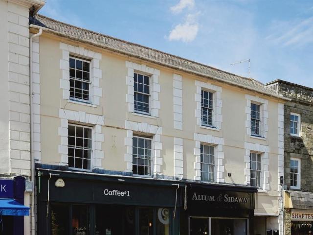 Flat for sale in St James, Shaftesbury