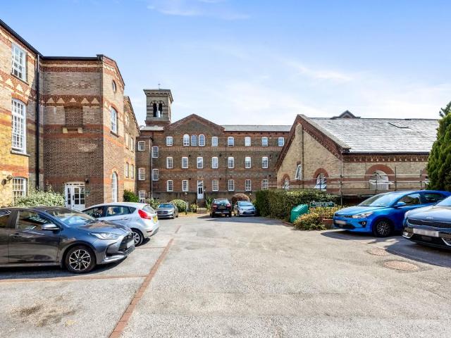 Flat for sale in Southdowns Park, Perryfields