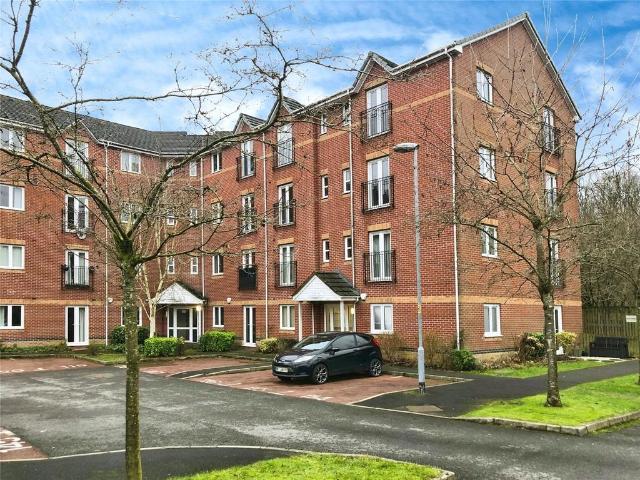Flat for sale in Lee Bank, Greater Manchester