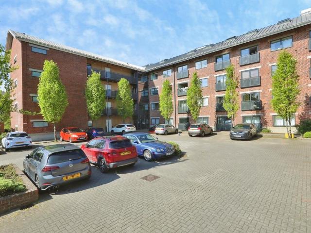 Flat for sale in Loundsley Green, Isle Of Man