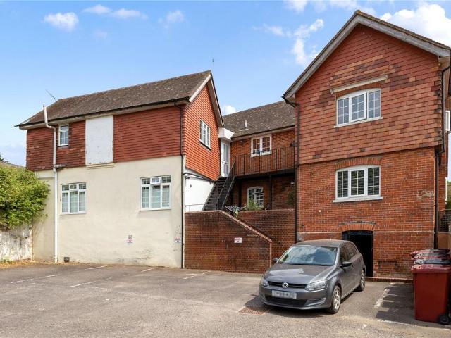 Flat for sale in Northchapel, Littlecote
