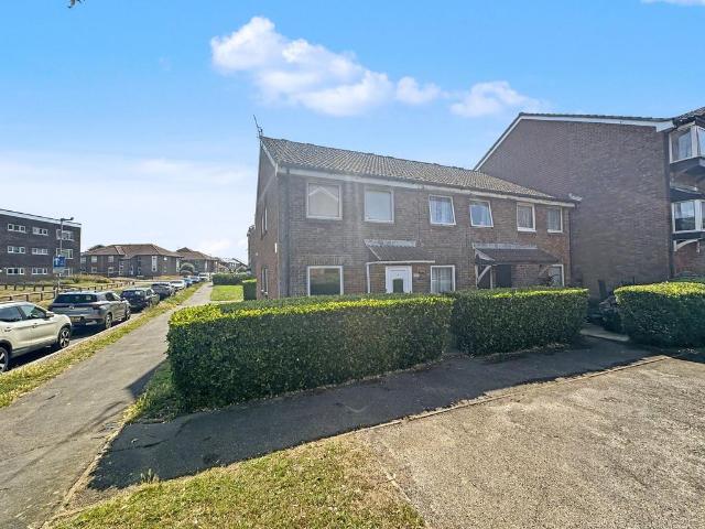 Flat for sale in Peacehaven, Iford