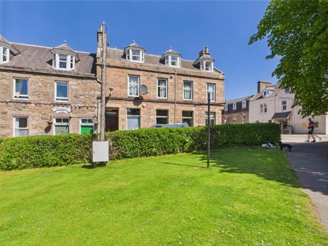 Flat for sale in Aberlour, Scotland