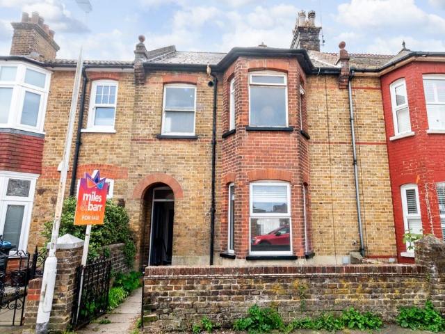 Flat for sale in Westgate-on-Sea, Acol
