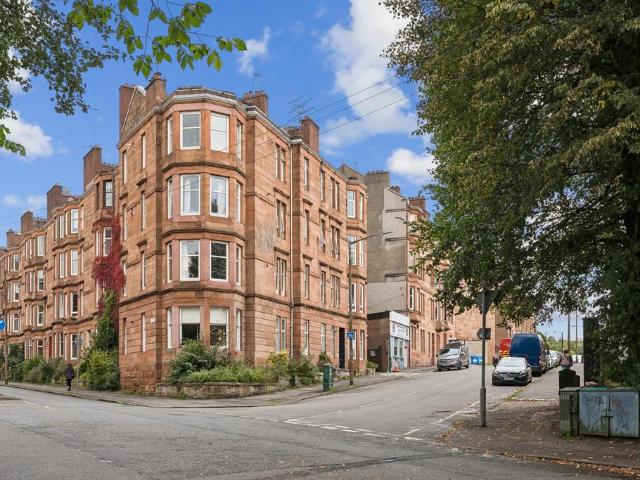 Flat for sale in Eastpark, Glasgow