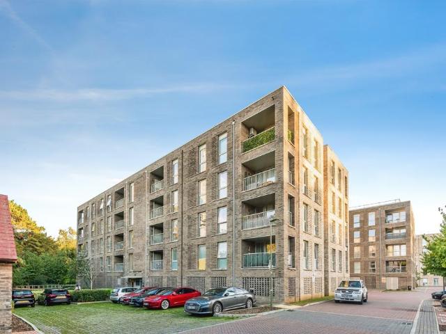 Flat for sale in Newman Place, Oxford