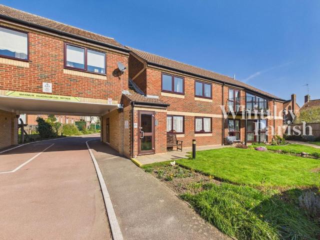 Flat for sale in Diss, Burgh St Peter