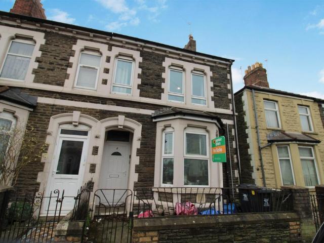 Flat for sale in Falcon Lodge, Wales