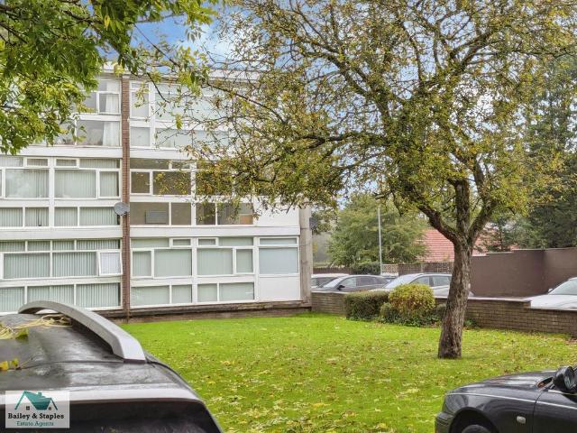 Flat for sale in Heathfield, Bromborough