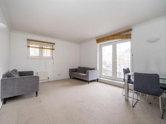 Flat for sale in Kensal Town, Maida Vale