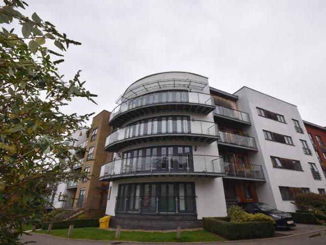 Flat for sale in East Bank, Norfolk