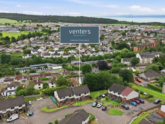 Flat for sale in Inverkeithing, Scotland