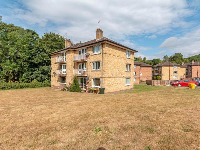 Flat for sale in Baildon