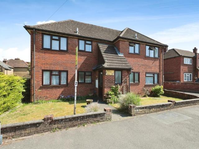 Flat for sale in High Wycombe Community Board, High Wycombe