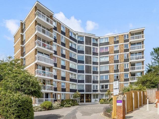 Flat for sale in Brunswick