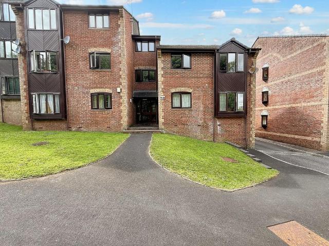 Flat for sale in Newton St Cyres, Devon