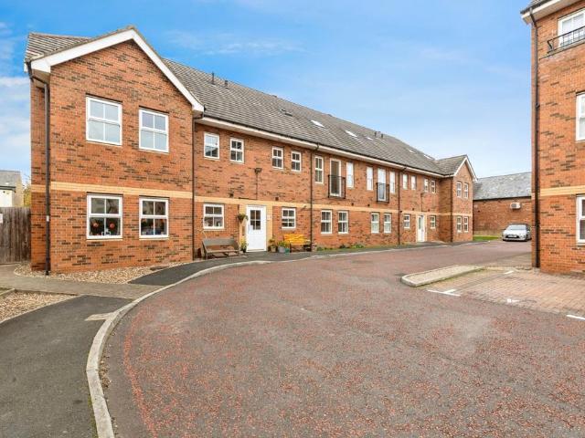 Flat for sale in Sunderland Bridge