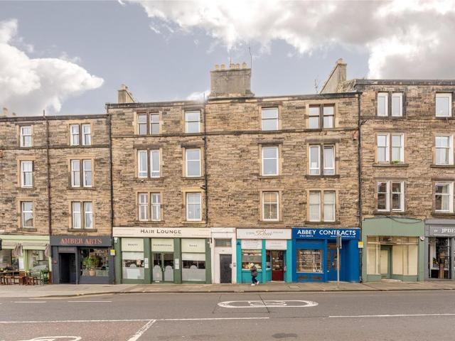 Flat for sale in Hillside, Old Town