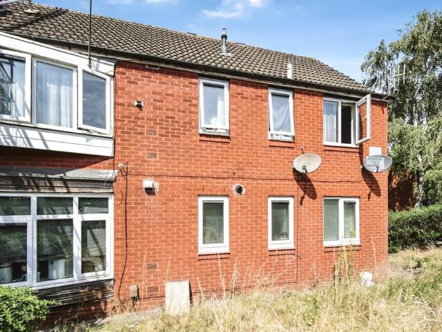 Flat for sale in Kitts Green, Buckland End