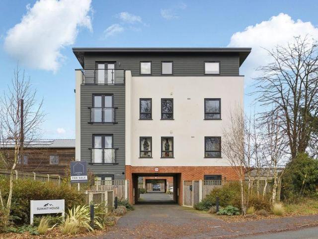 Flat for sale in Comers, Norfolk