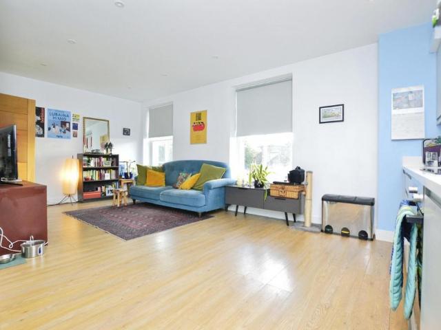 Flat for sale in London Borough of Newham, Greater London