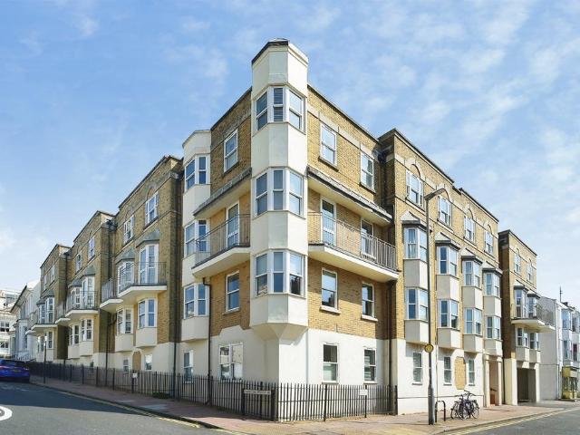 Flat for sale in Kemptown, Brighton & Hove