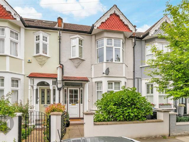 Flat for sale in London Borough of Merton, Greater London