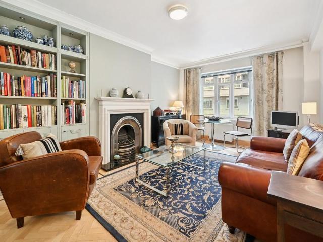 Flat for sale in Westminster, Isle Of Man