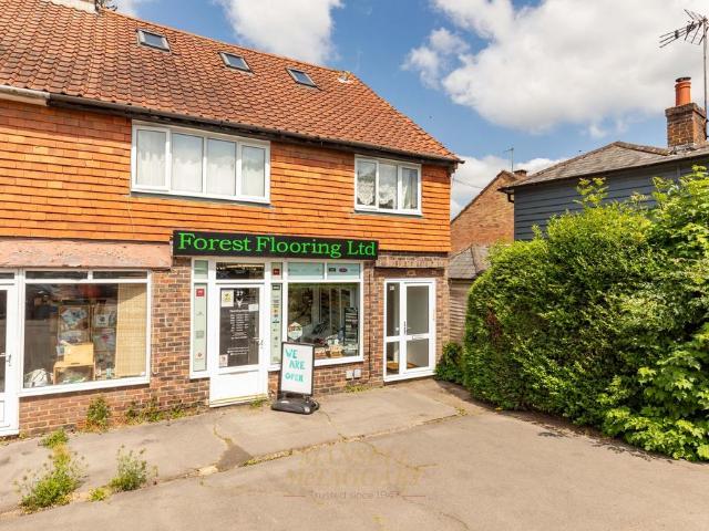 Flat for sale in Cross In Hand, East Sussex