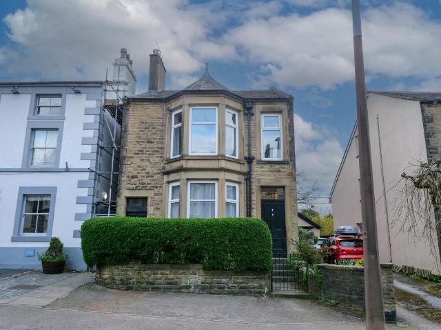 Flat for sale in Poulton-le-Sands, Bare