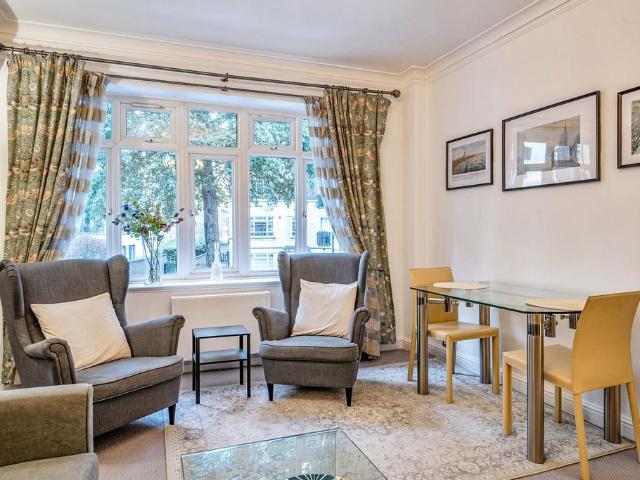 Flat for sale in Westminster, Greater London