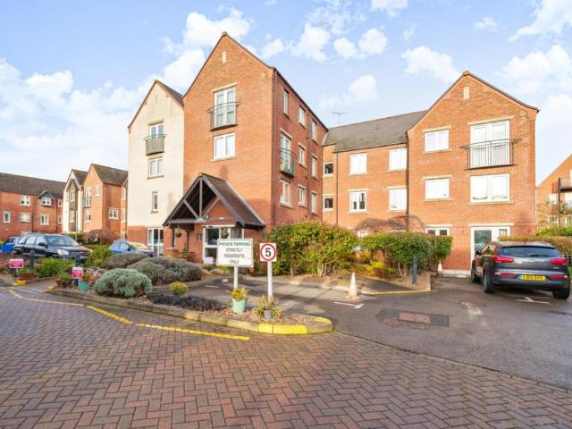 Flat for sale in Ashby De La Launde, Lincolnshire