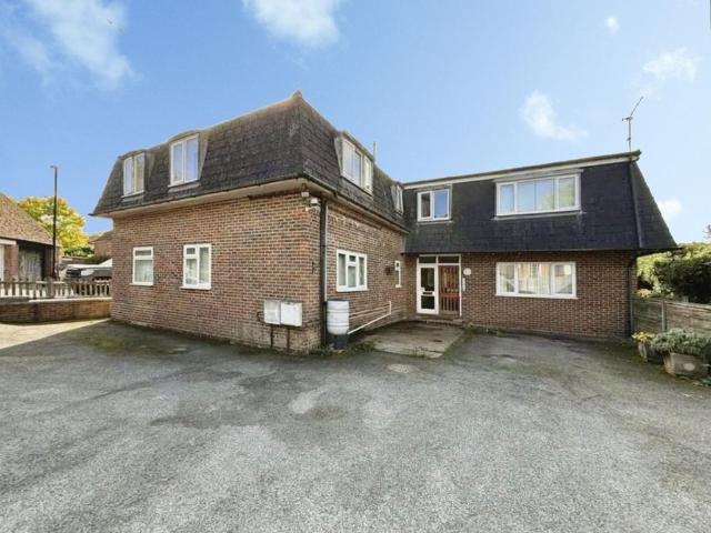 Flat for sale in Playden, Rother