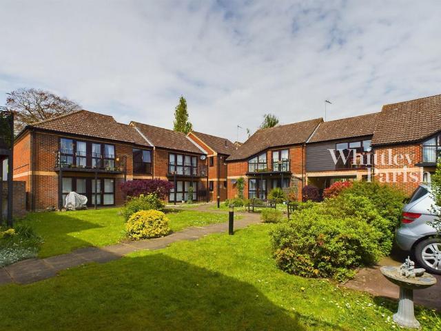 Flat for sale in Diss, Burgh St Peter