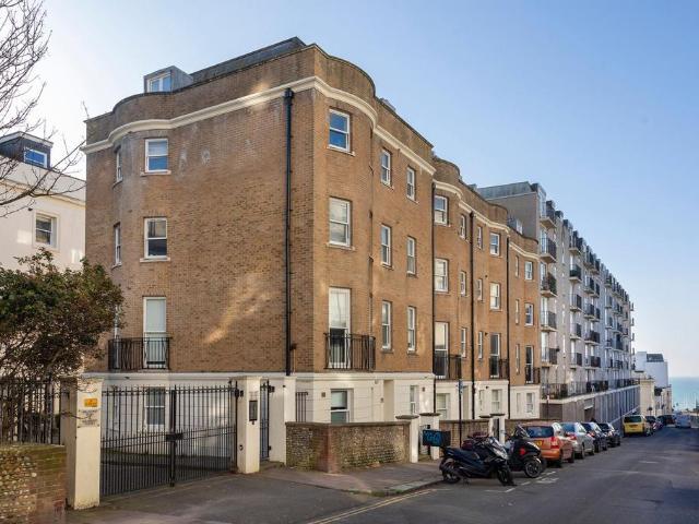 Flat for sale in Brunswick, Isle Of Man