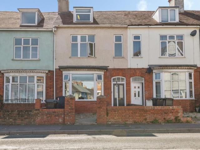 Flat for sale in Firepool, Rumwell