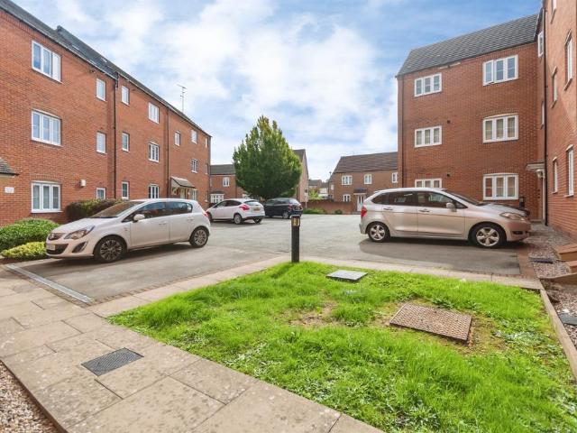 Flat for sale in Elmdon, West Midlands